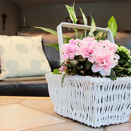 Alabare Guesthouse Солсбъри Екстериор снимка