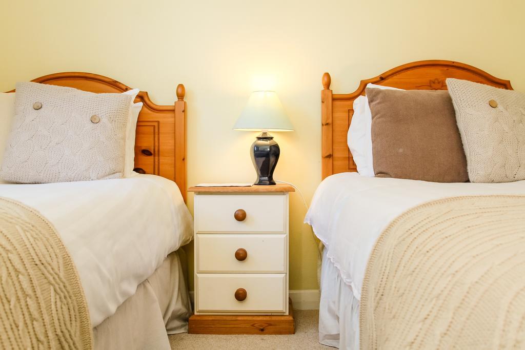 Alabare Guesthouse Солсбъри Екстериор снимка