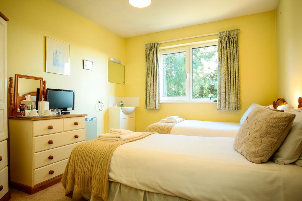 Alabare Guesthouse Солсбъри Екстериор снимка