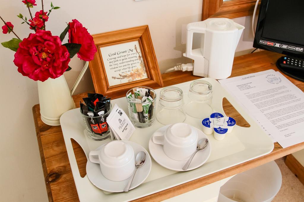 Alabare Guesthouse Солсбъри Стая снимка