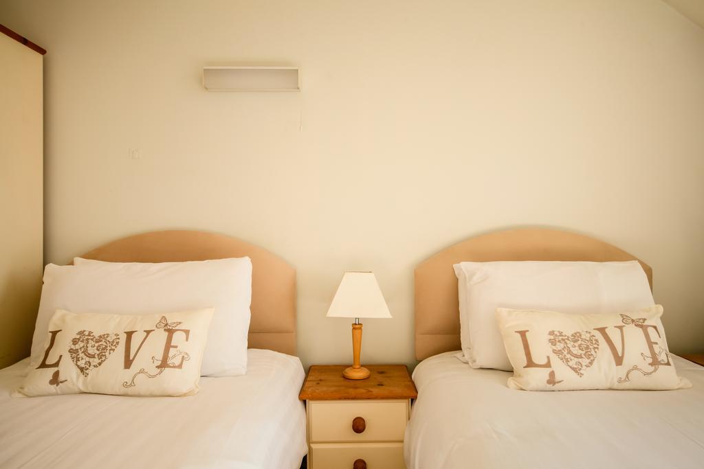 Alabare Guesthouse Солсбъри Стая снимка