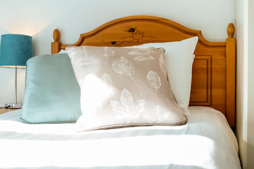 Alabare Guesthouse Солсбъри Стая снимка